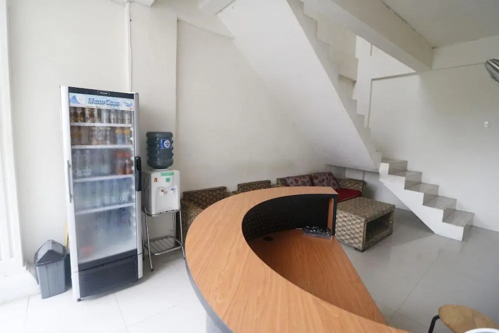 RedDoorz near Plaza Medan Fair