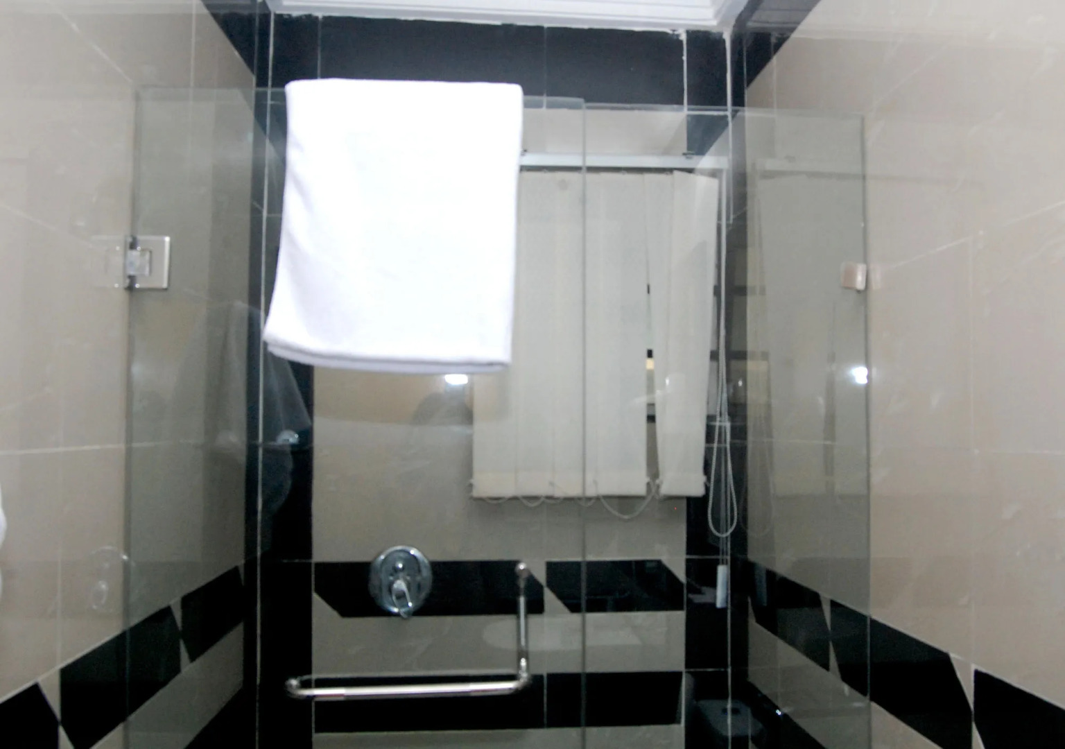 Primal Hotel Ikeja GRA