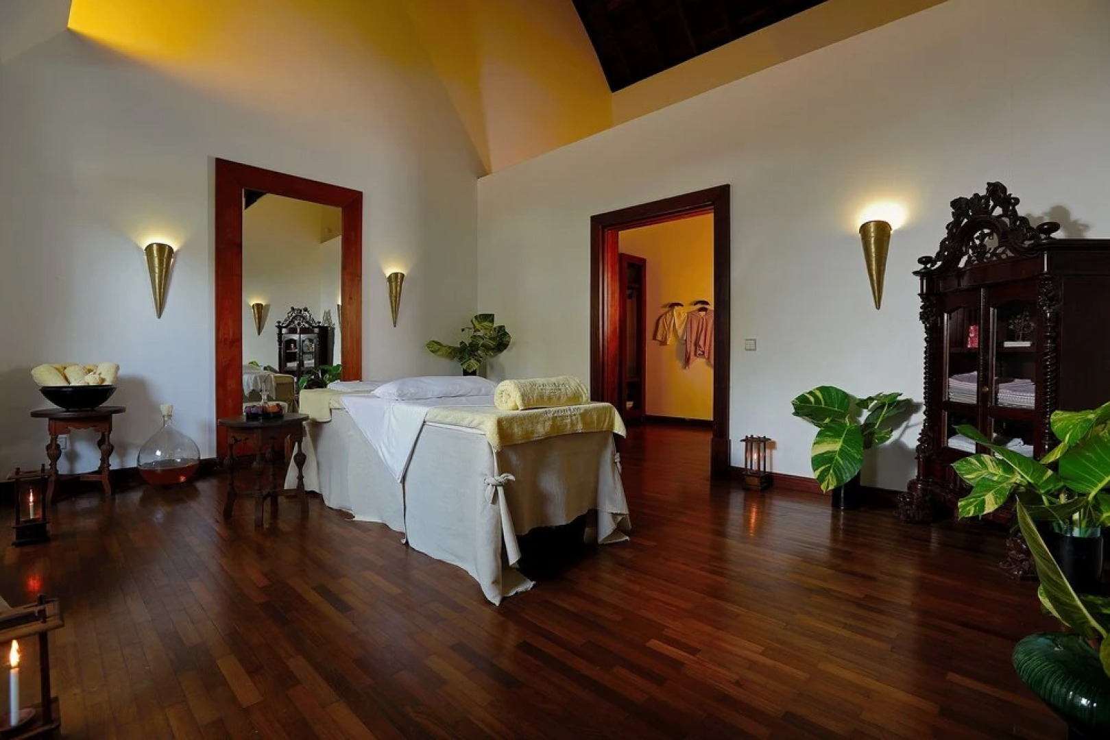 NgapaliI Bay Villas & Spa