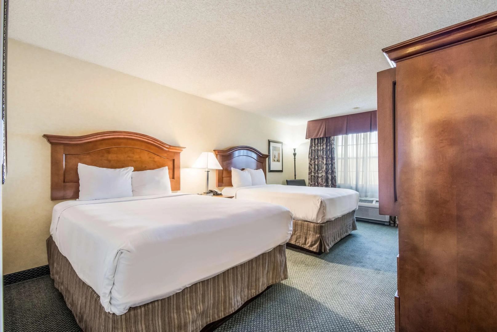 Red Lion Hotel Portland Airport