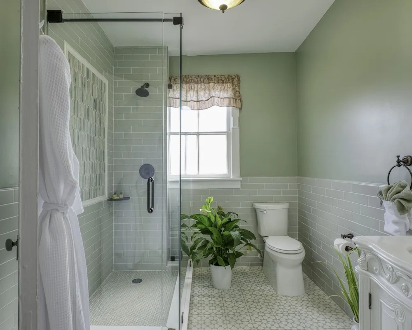 Victorian House Bed & Breakfast