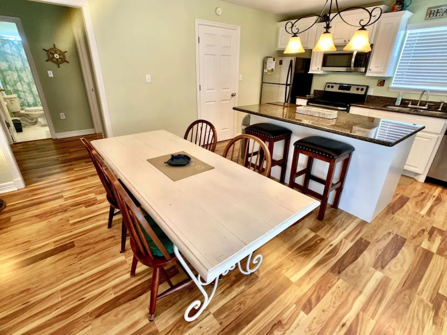 Mi Casa Del Mar 2 Bedroom Home by RedAwning