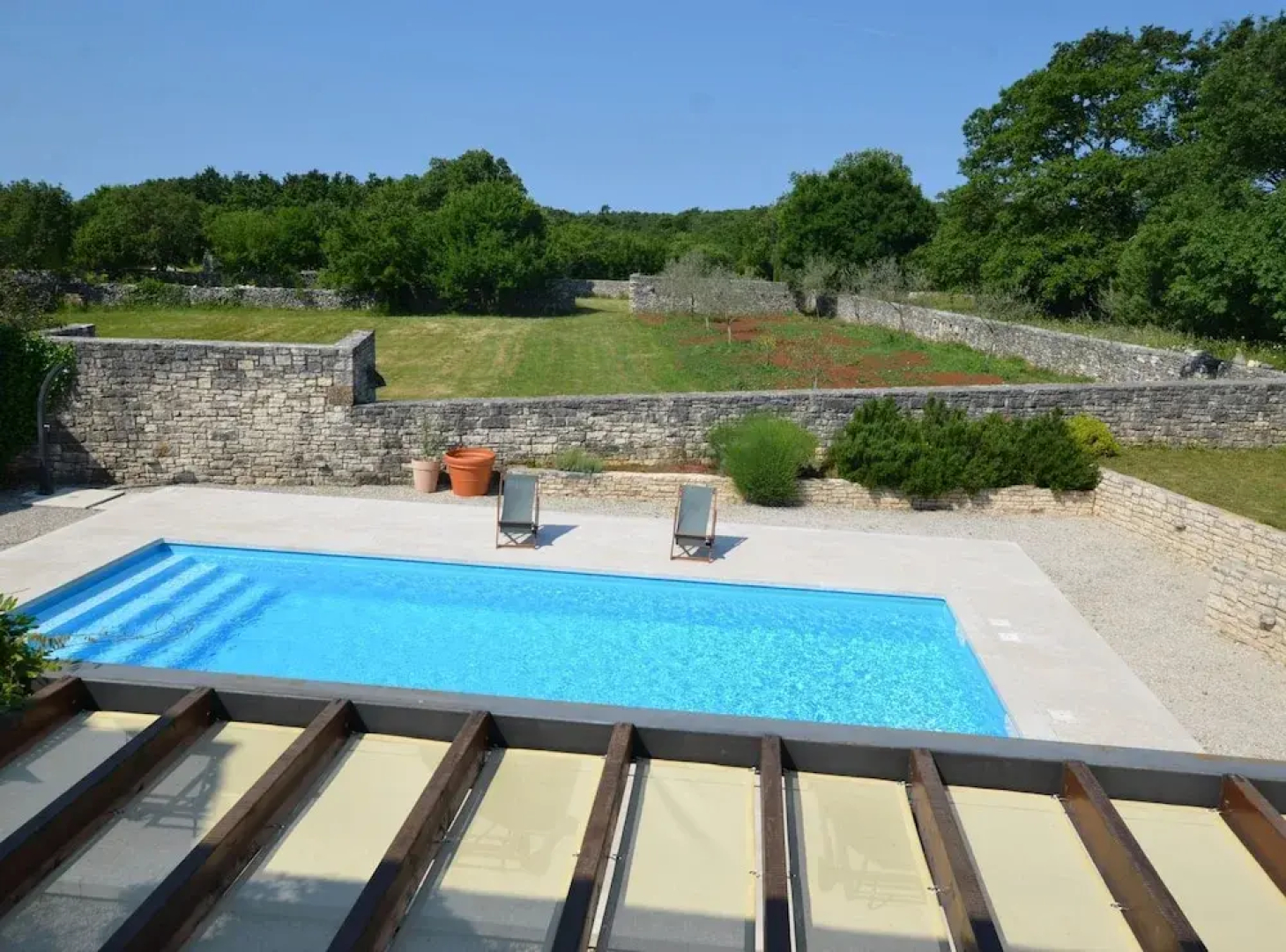 Majestic Rustical Kanfanar Villa With Pool
