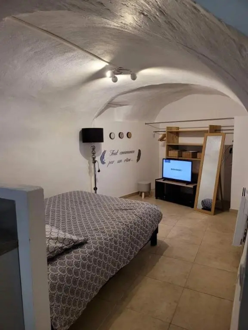 F1 Rez de Chaussee Au Cœur de Pont-Saint Esprit