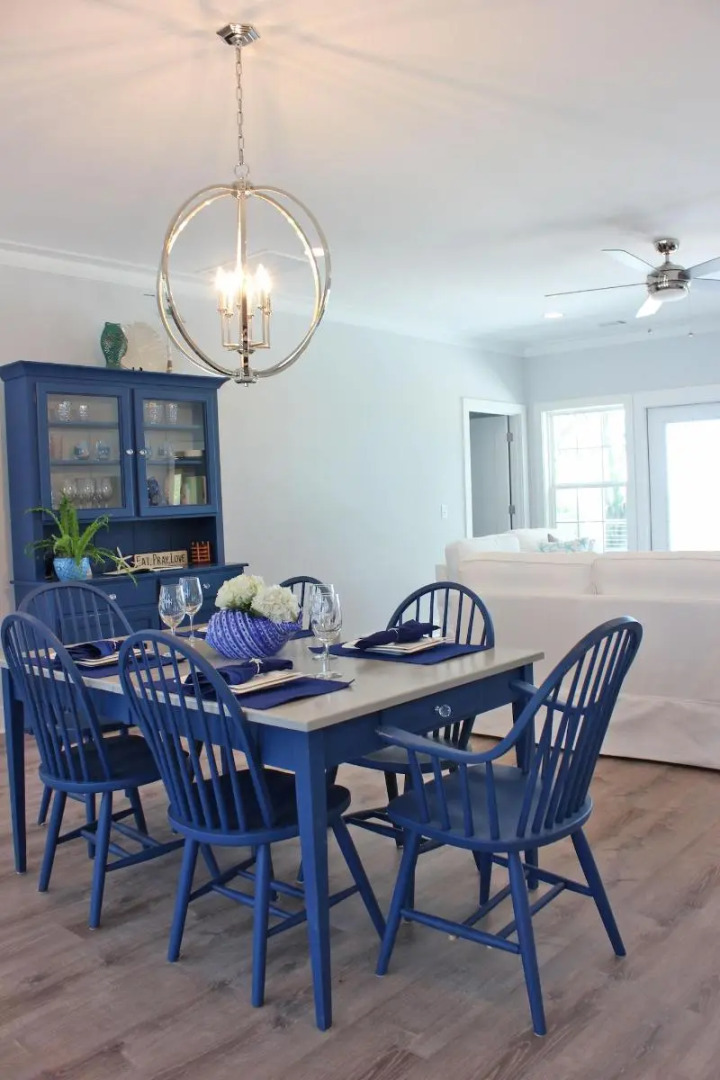 Darien Waterfront Inn