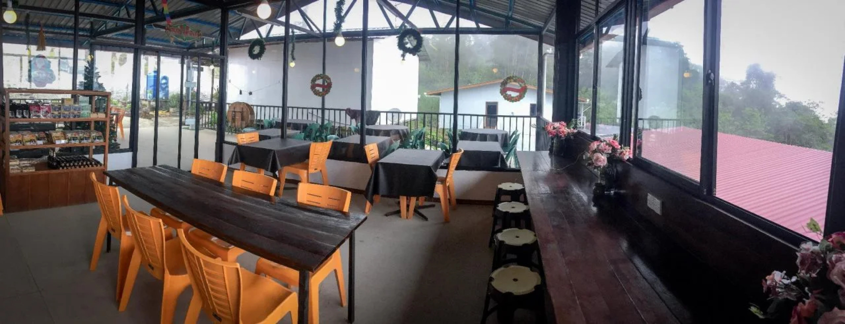 Happy Garden Resort - Hostel