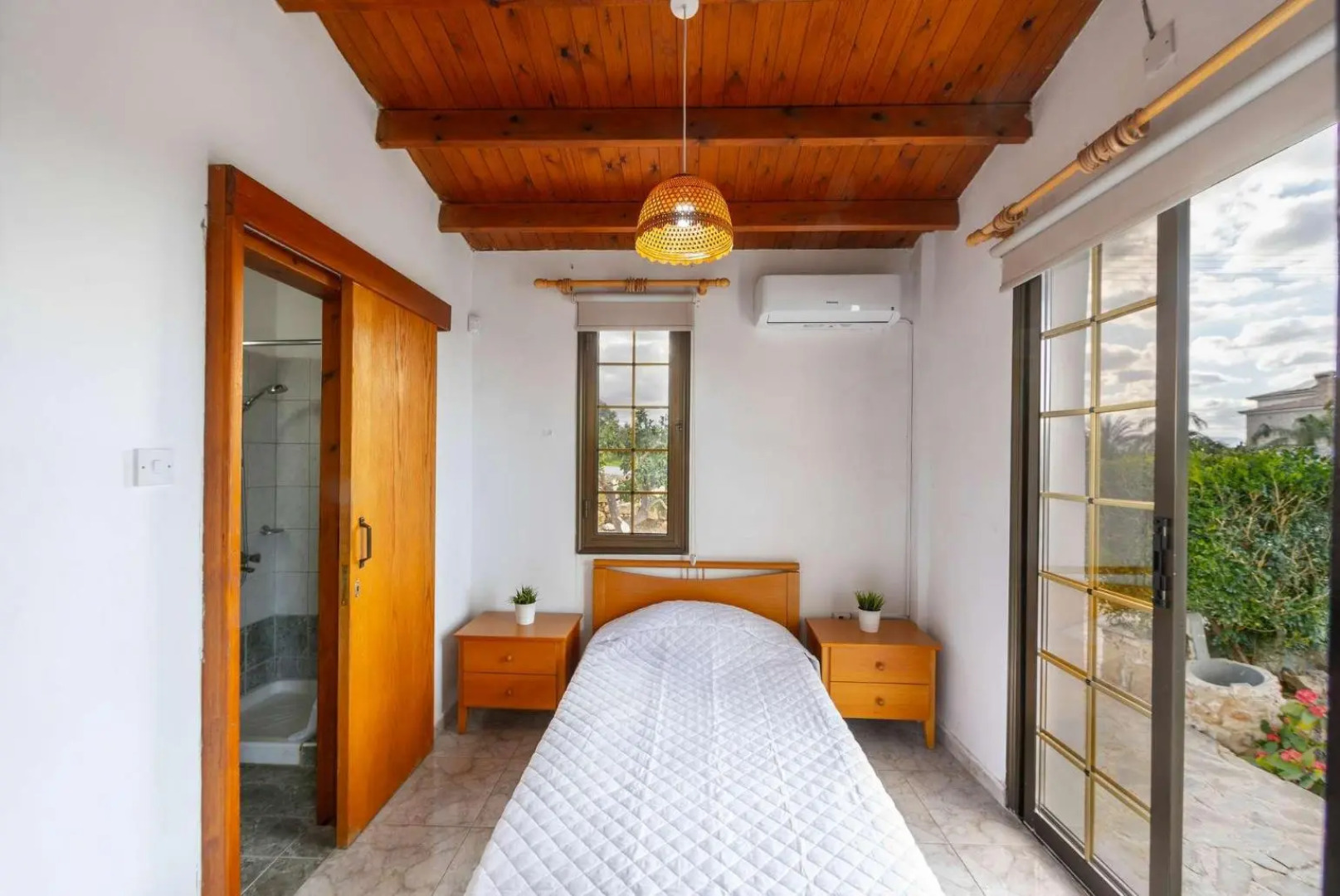 Villa Adonis Large Private Pool Walk to Beach