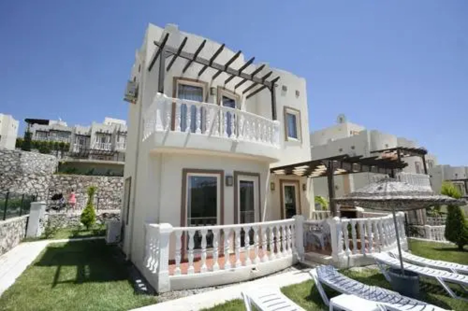 Important Group Turquoise Homes Residence Bd106