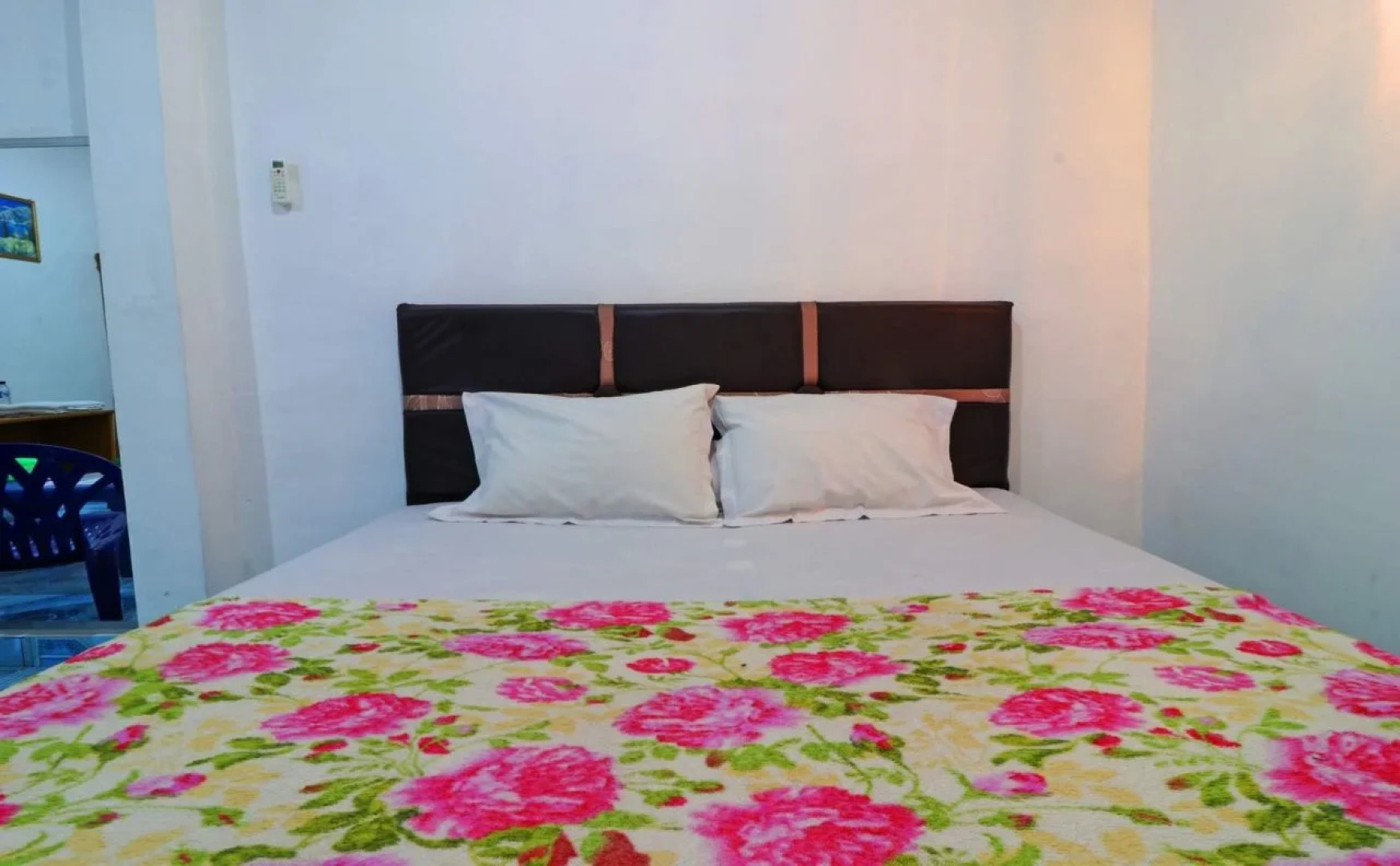 Hotel Rembulan & Karaoke