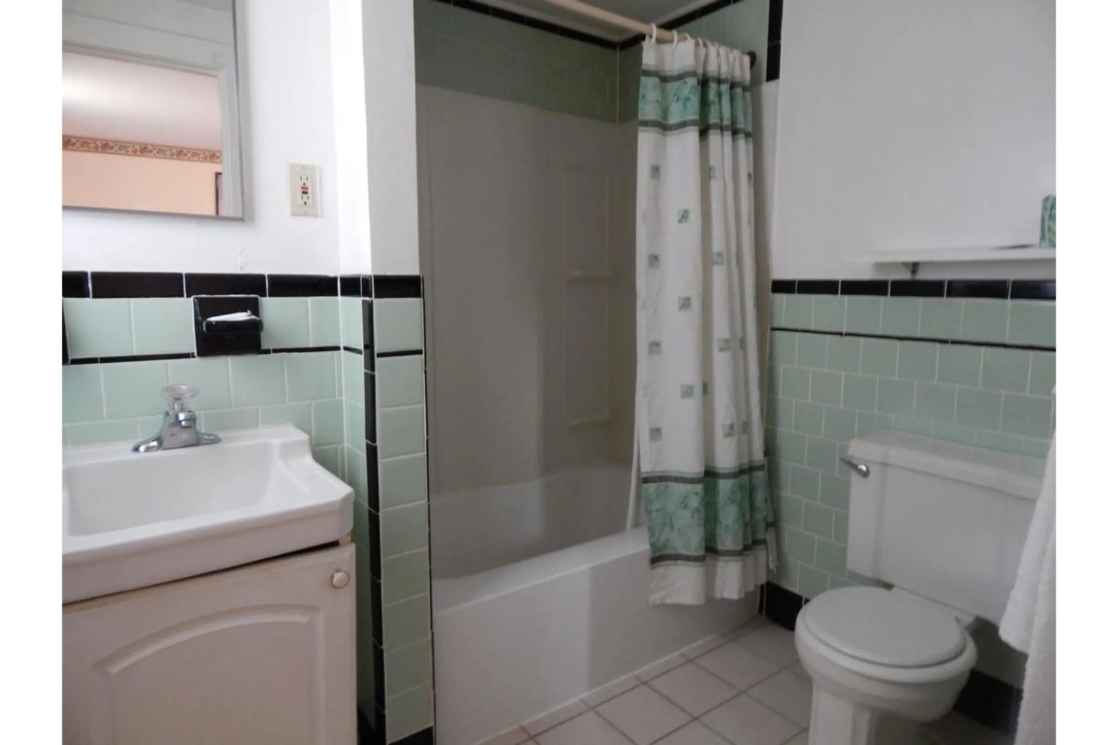 Knights Inn  Centerville MA