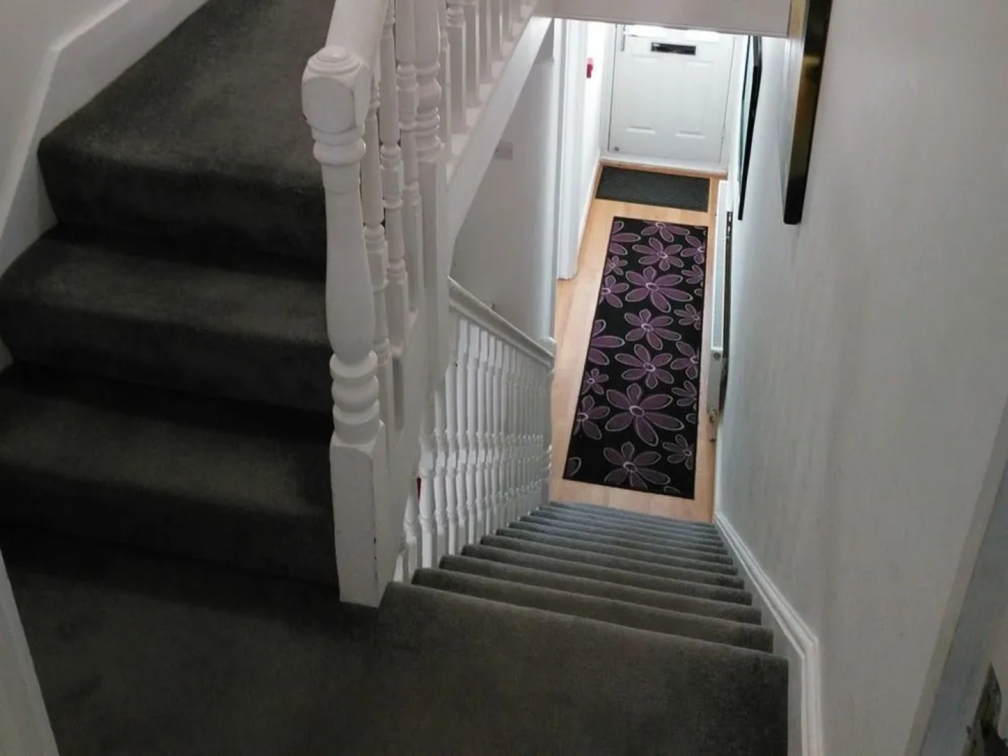 Pleasant Court Guest House