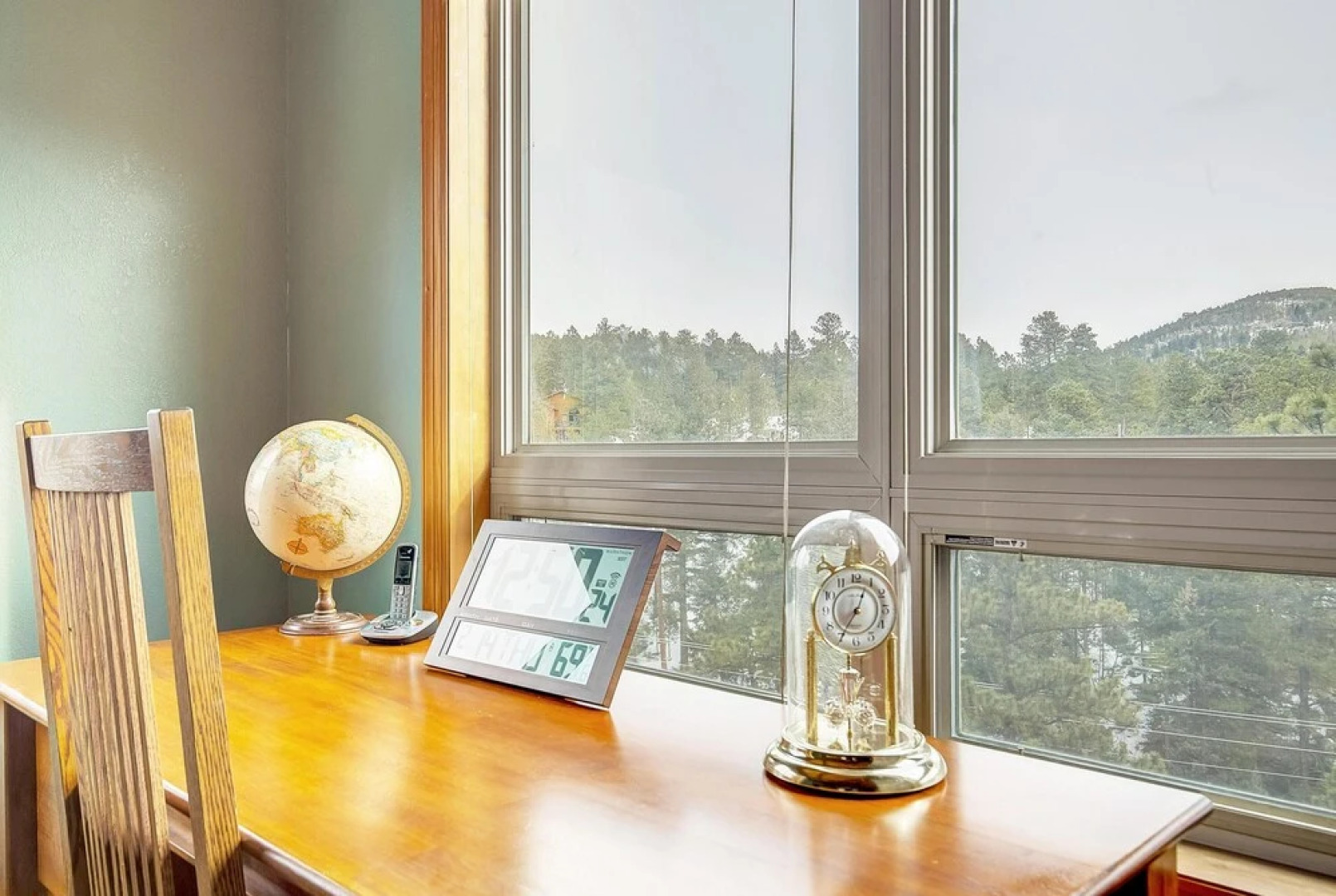 Secluded & Spacious Mountain Getaway