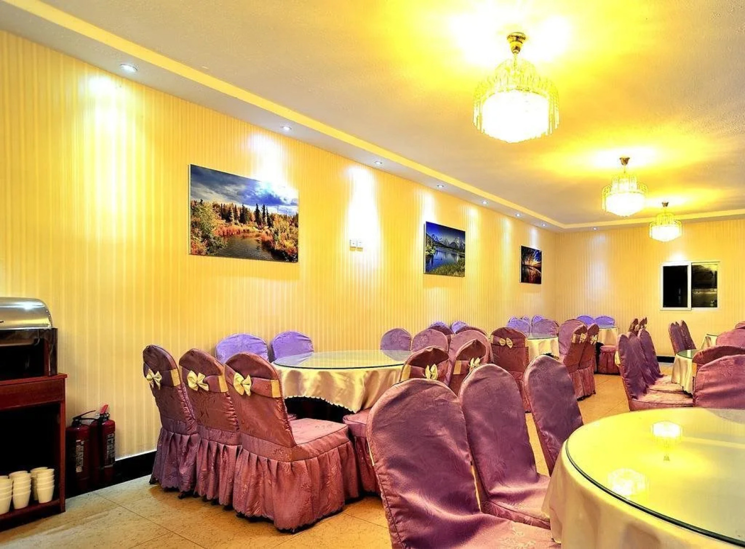 Jiuzhaigou Tusheng Shanzhuang