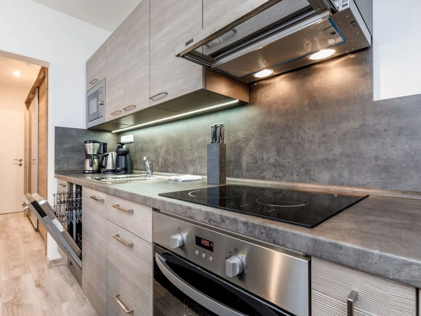 Lou n pod Kl Novcem Lou n pod Kl Novcem