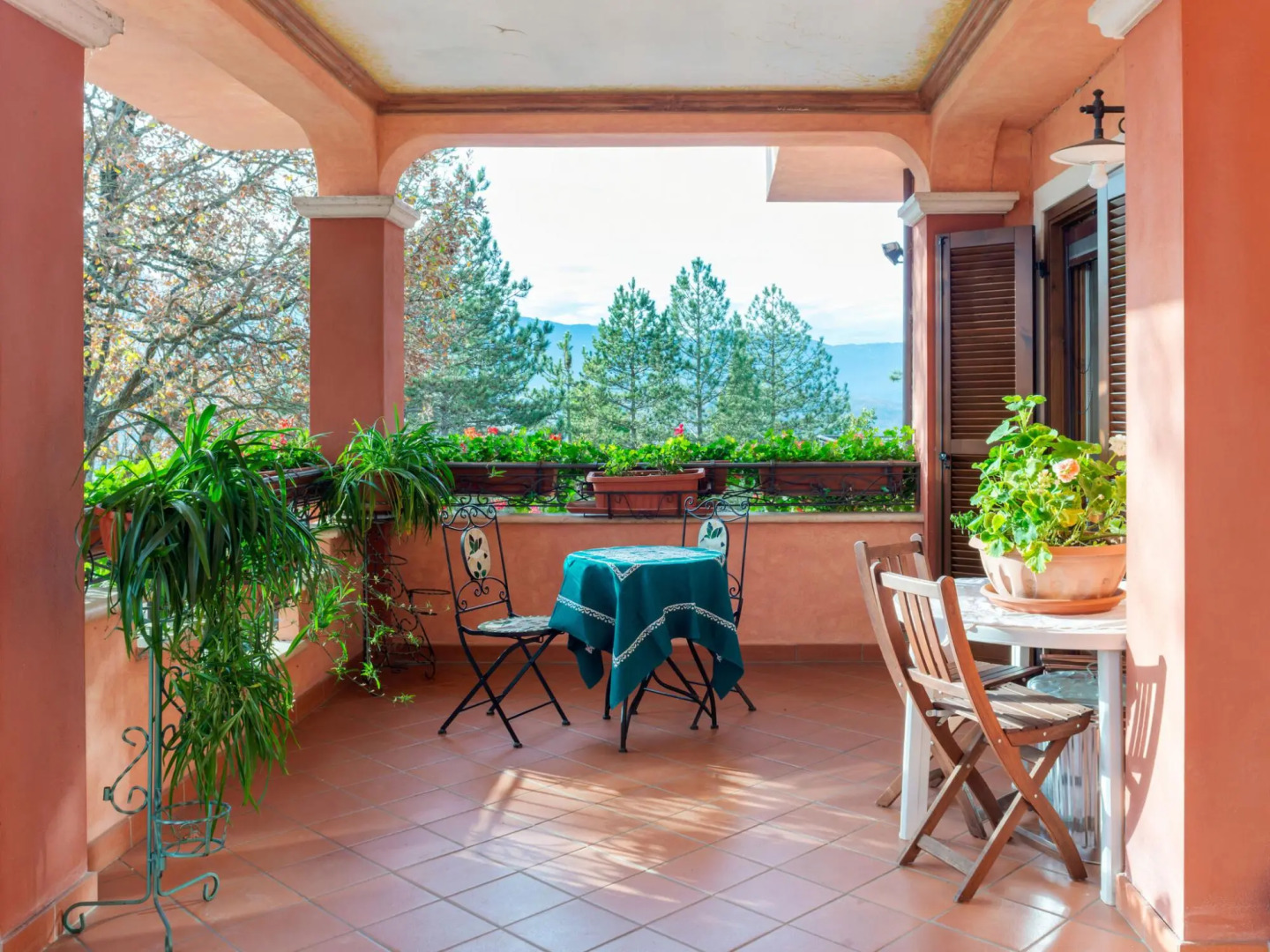 Fascinating Apartment in Tagliacozzo with Garden