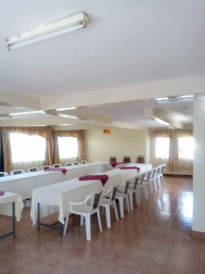 Racecourse Inn Hotel