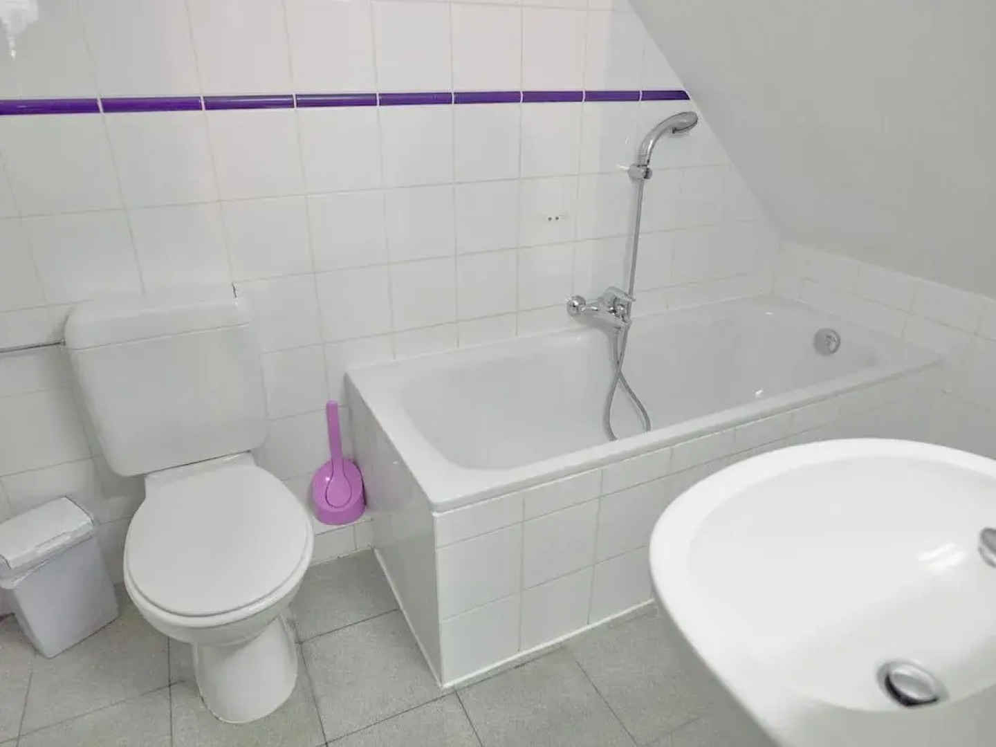 Spacious Holiday Home with Terrace in Anhee Belgium