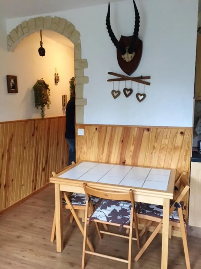 Studio in Saint-étienne-de-tinée, With Wonderful Mountain View and Terrace - 600 m From the Slopes