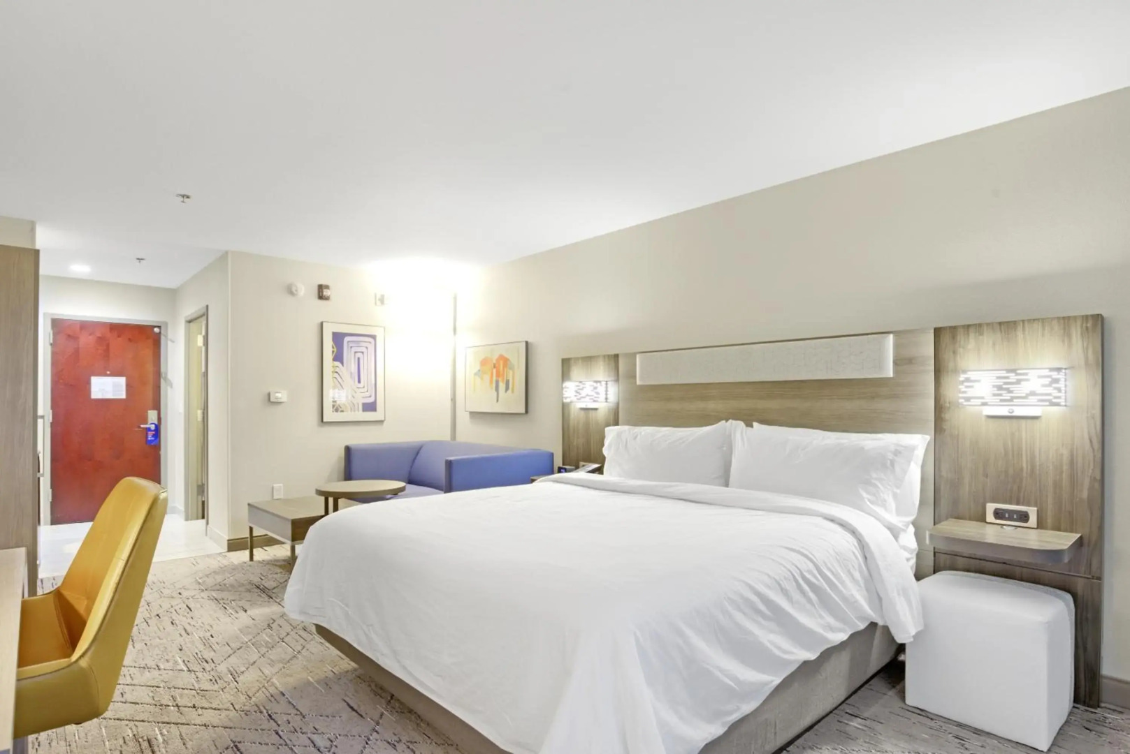 Holiday Inn Express Gulfport Beach by IHG