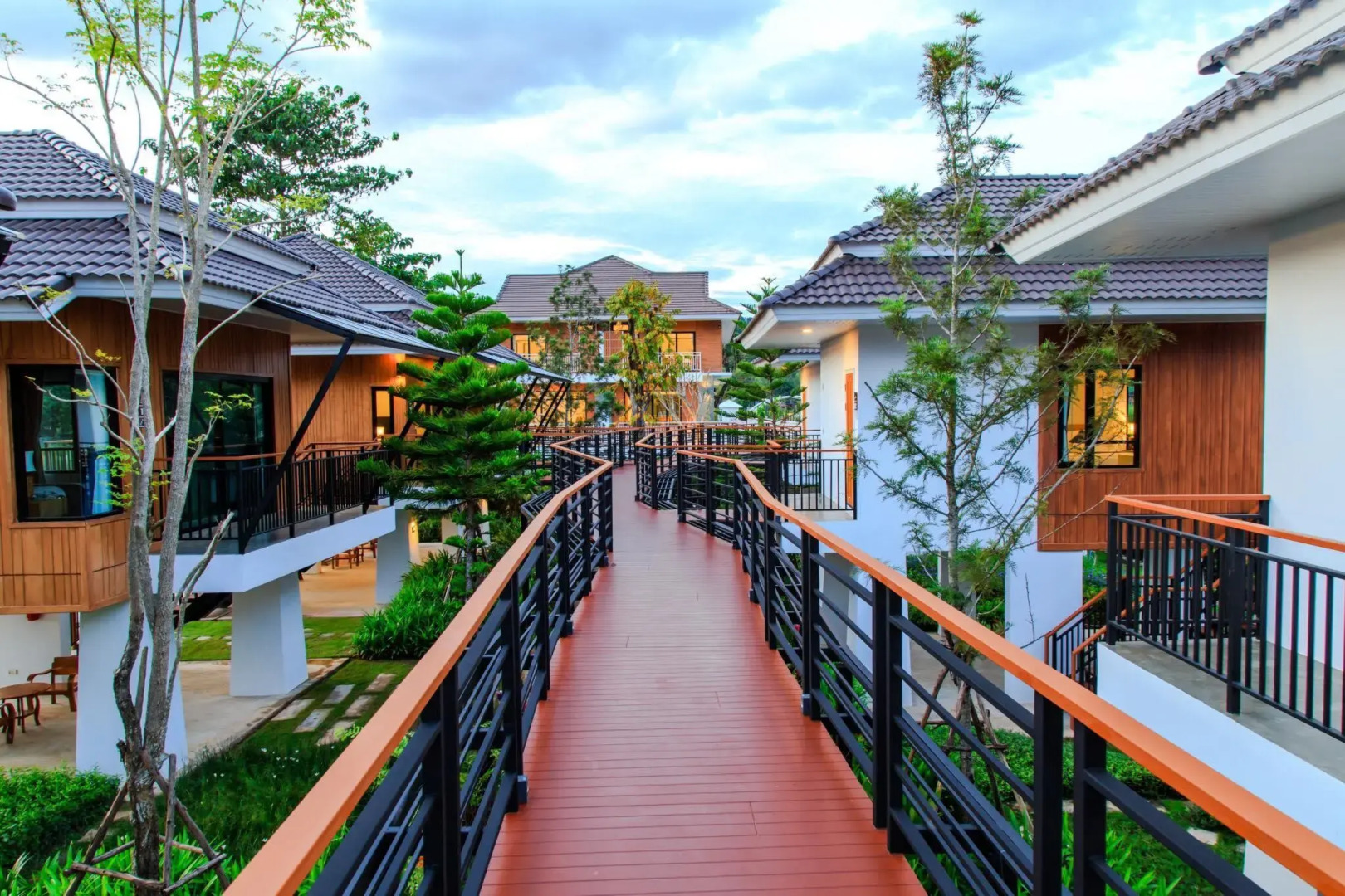 Phuruakeeree Resort (SHA Extra Plus)
