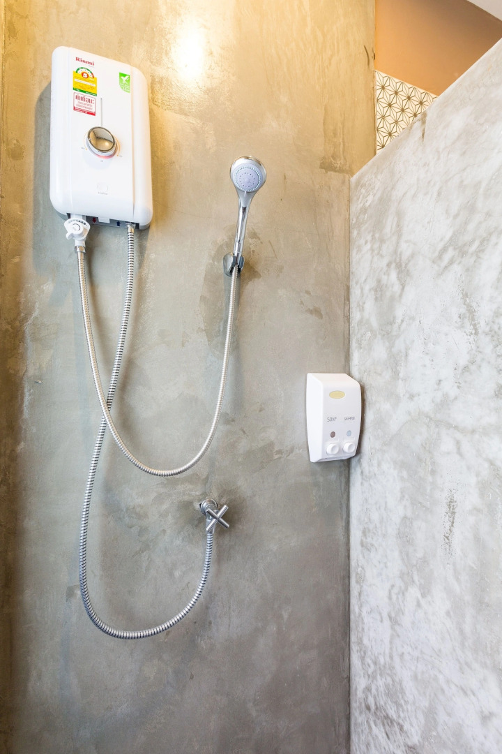 Srisuksant Square (SHA Extra Plus)