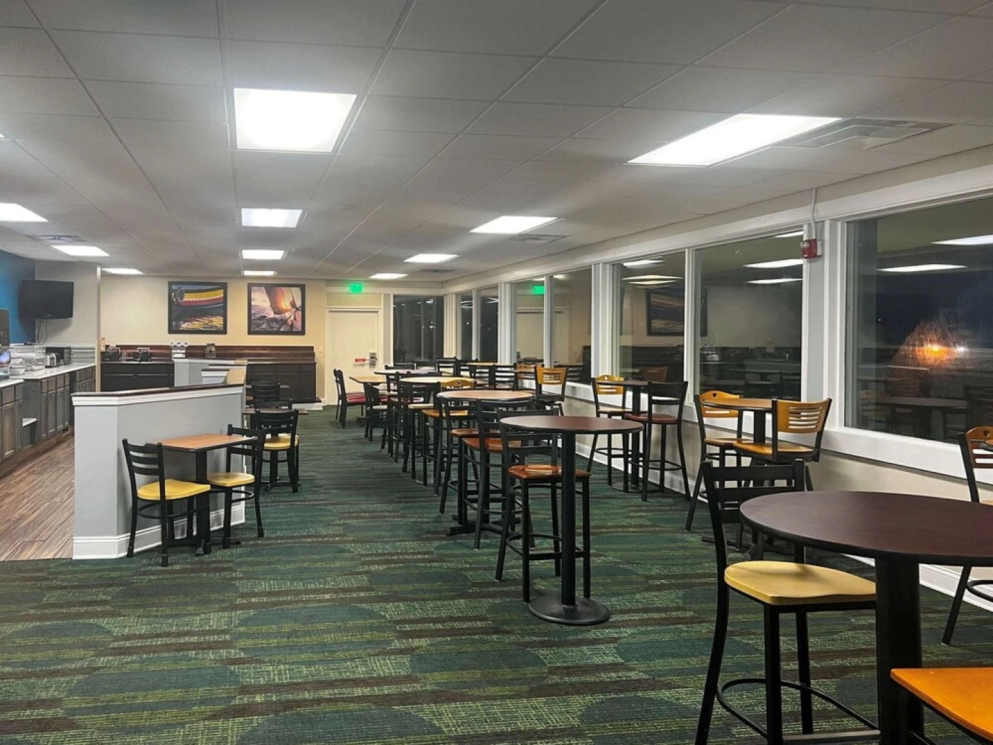 Days Inn By Wyndham Muskegon