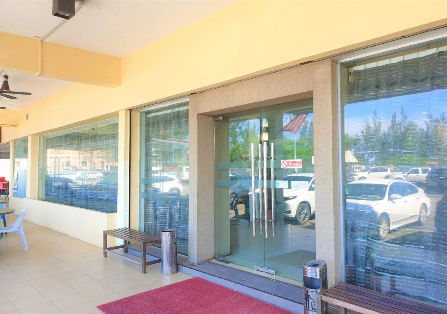 Seaview Business Inn