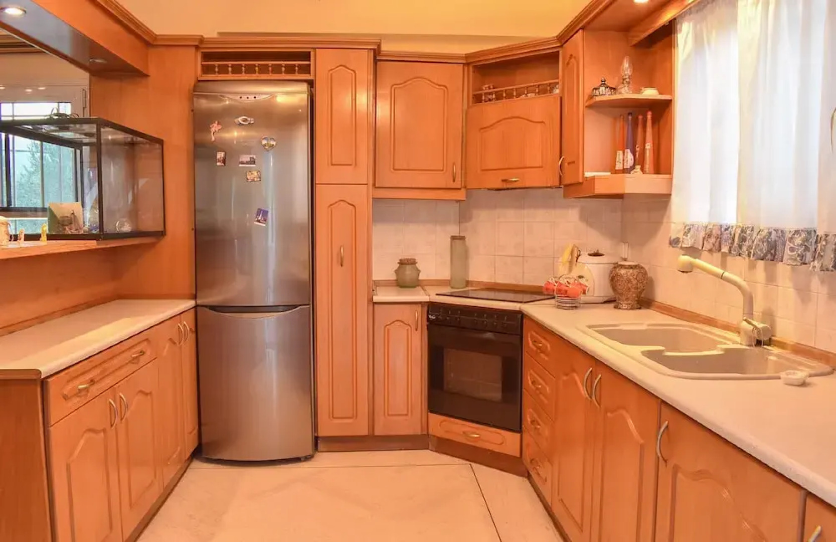 Vicky's Village House