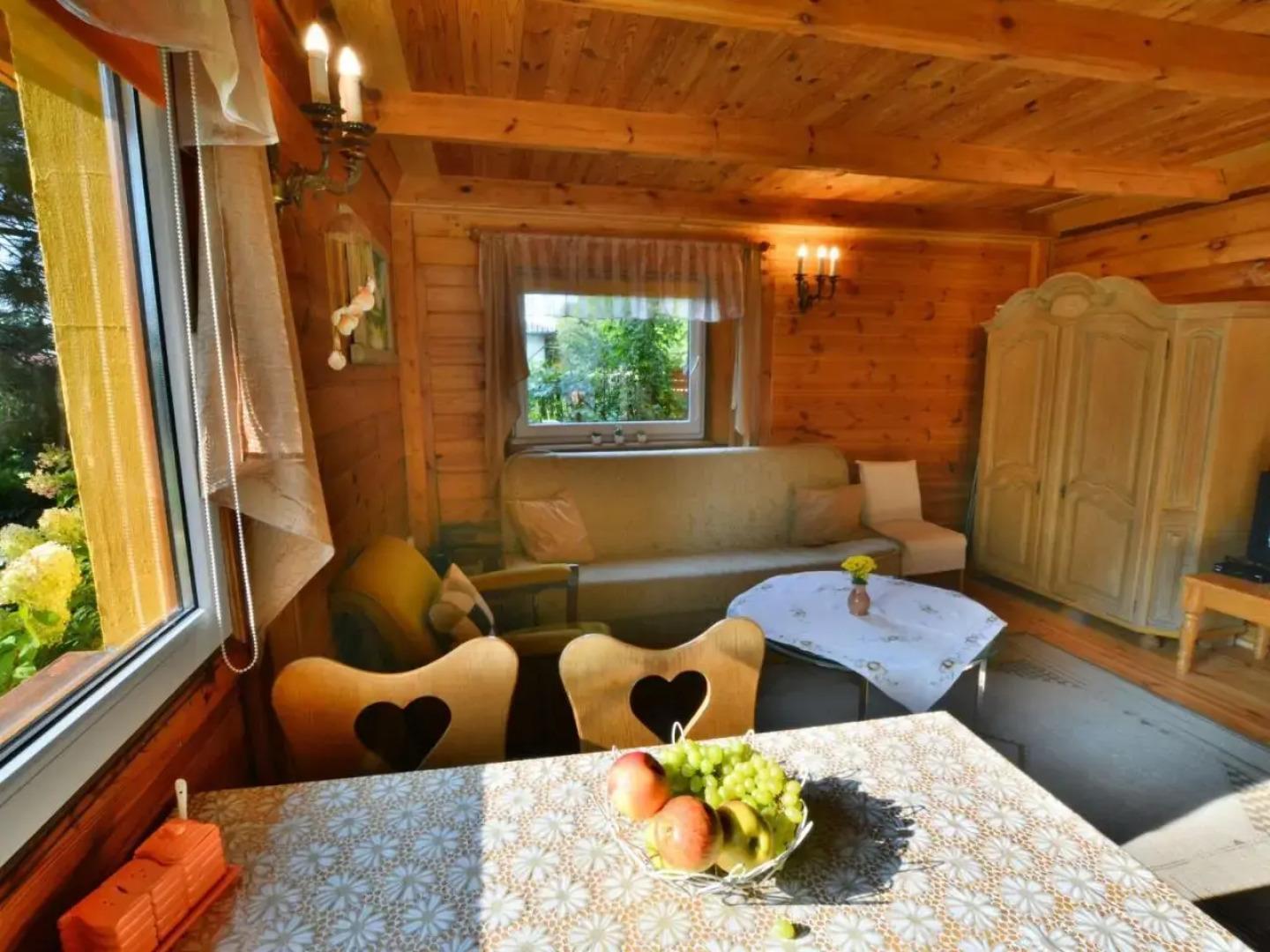 Comfortable Holiday Home Near Lake Jamno