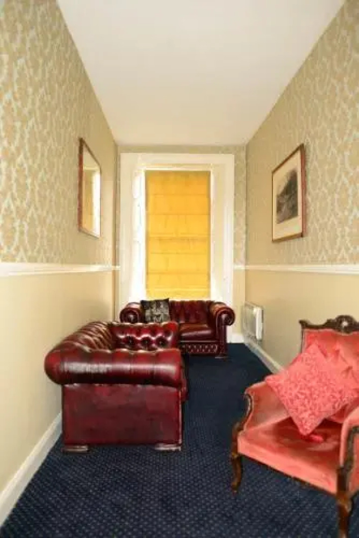 Finnegans Hostel and B&B Accommodation