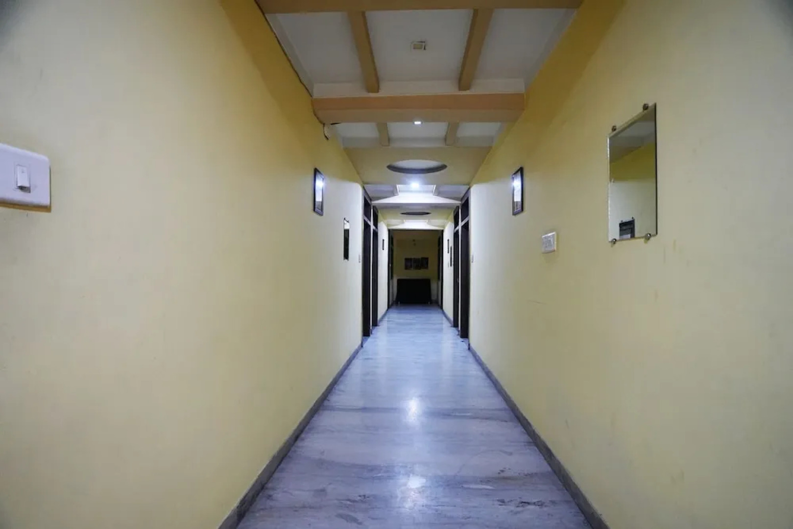 Hotel Kingdom Palace