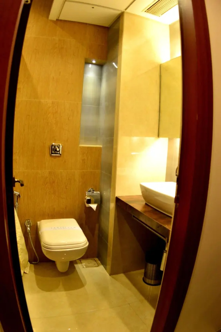 Hotel Vinamra Residency