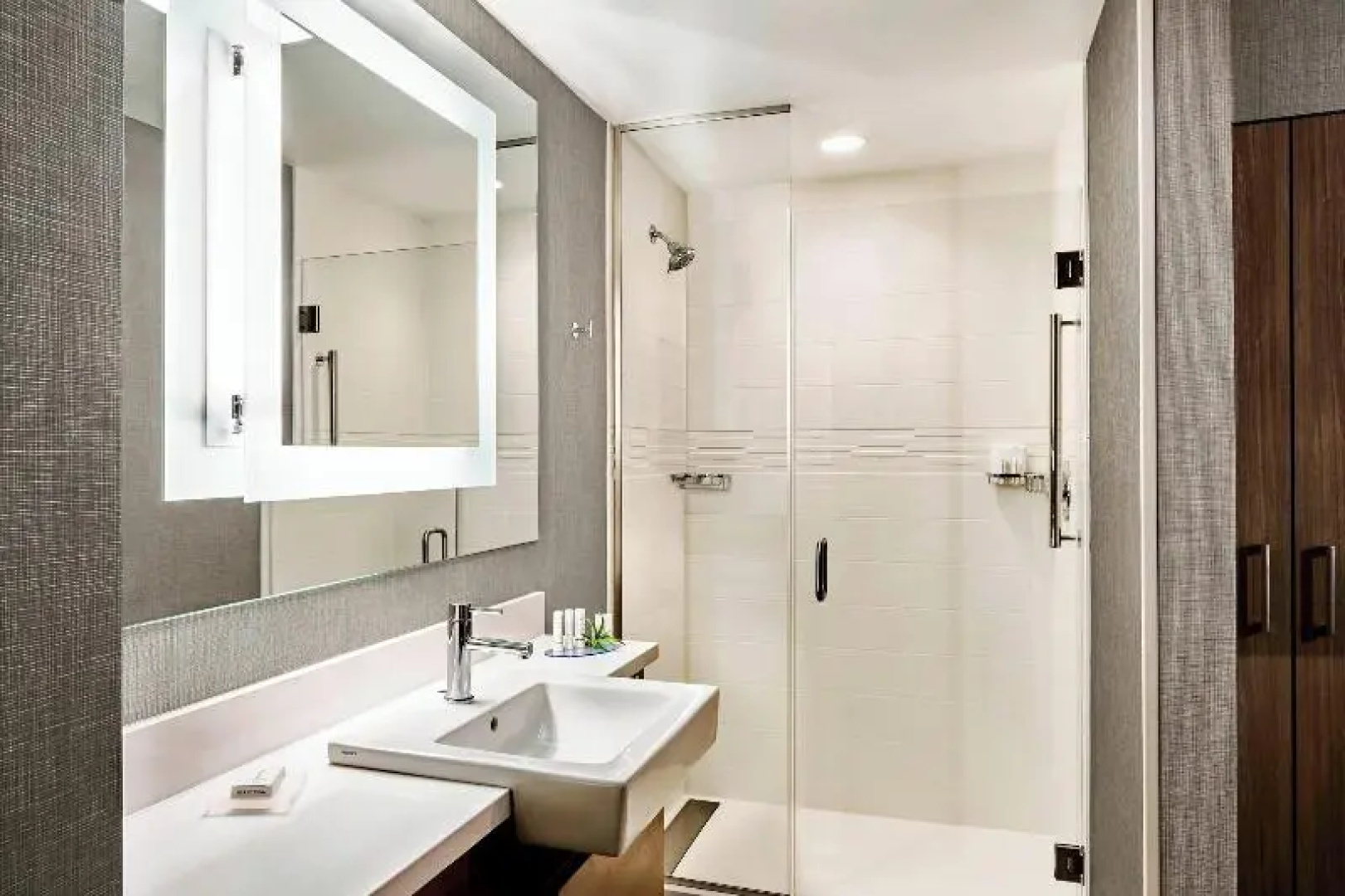 Springhill Suites By Marriott Kansas City North