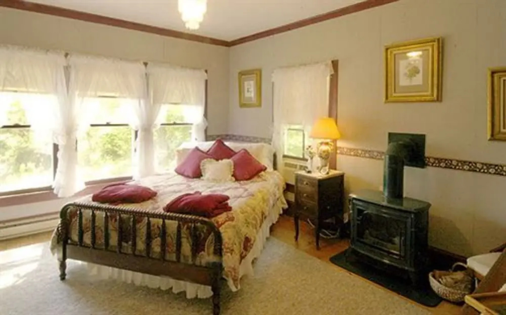 Ruah Bed & Breakfast