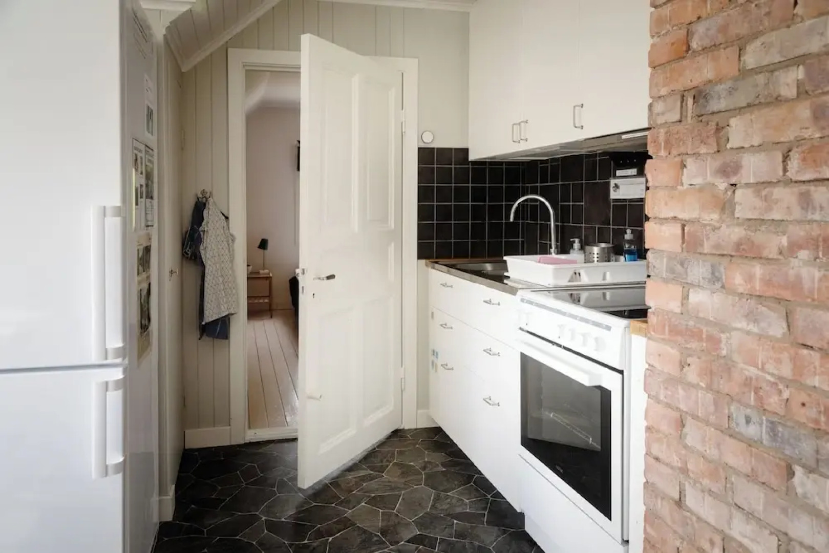 Snickaren Vandrarhem Own apartments