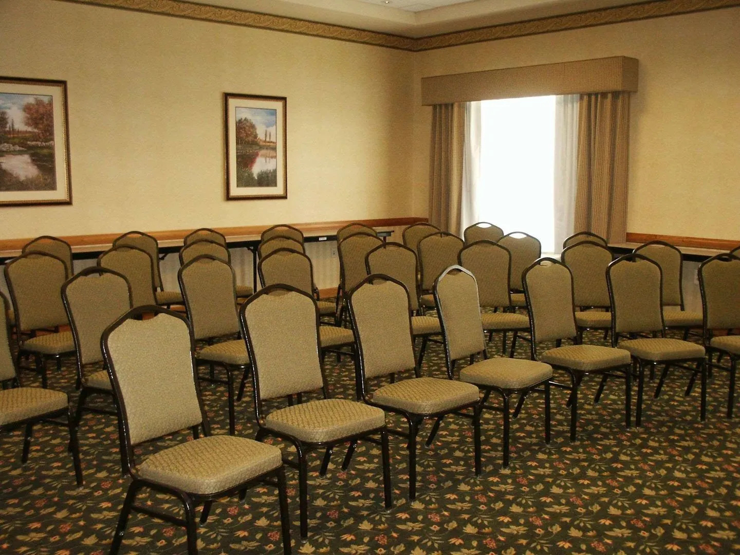 Country Inn & Suites by Radisson, BWI Airport (Baltimore), MD