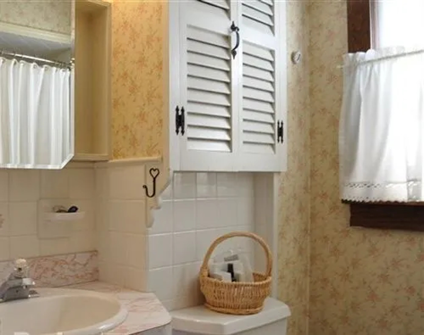 Captain Josiah Cowles Place