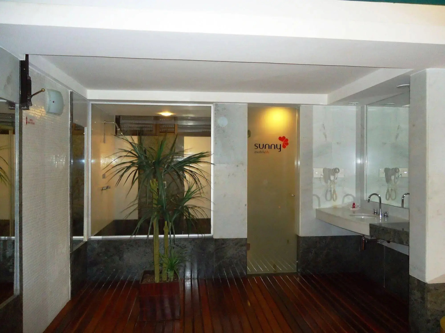 Motel Sunny (adult Only)