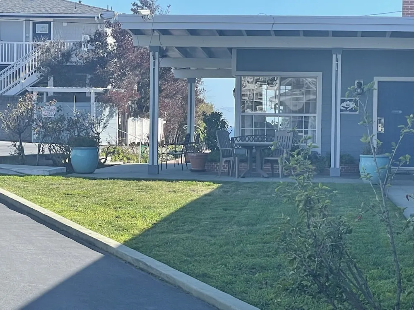 Edgewater Beach Motel