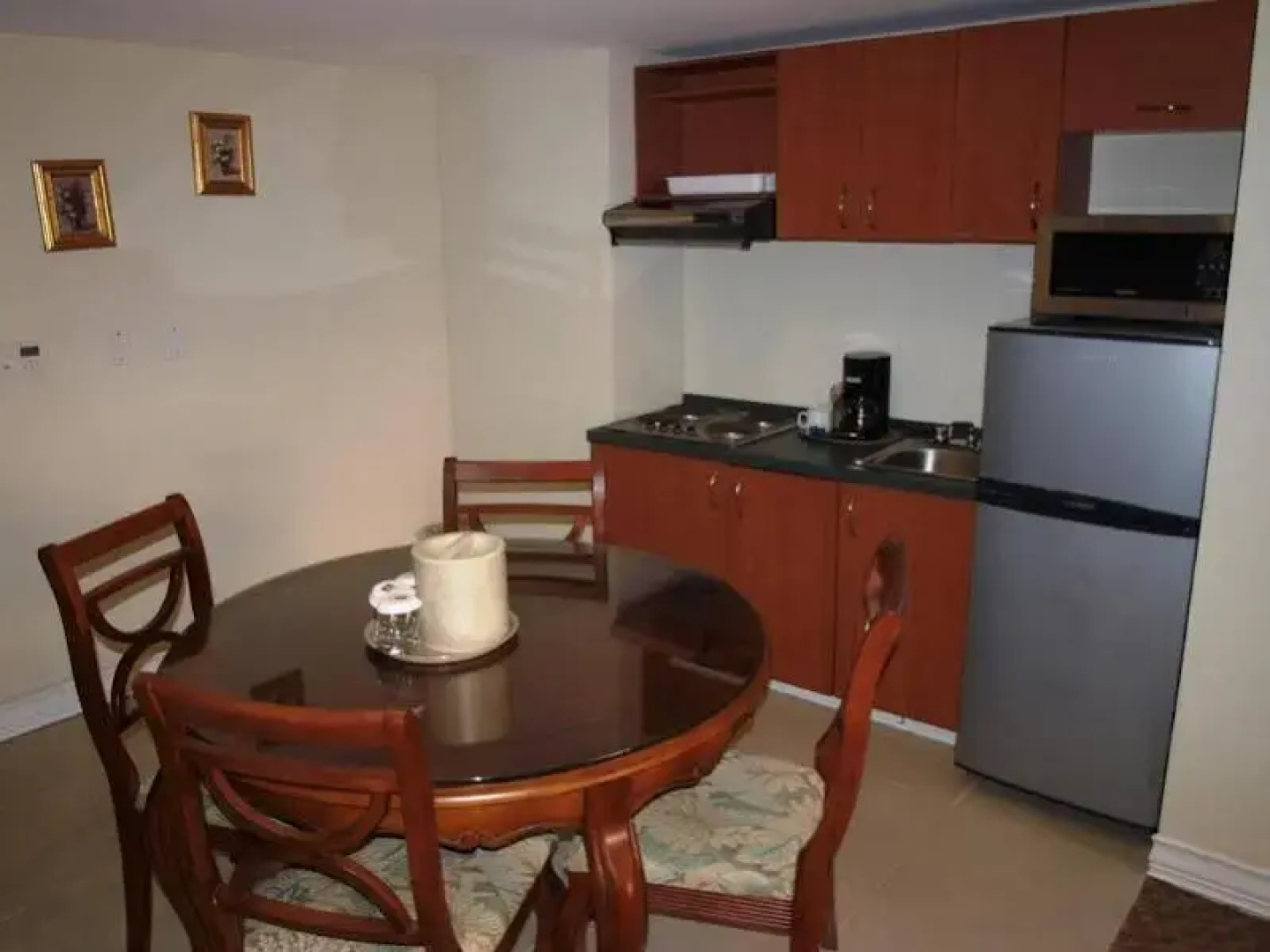 Clarion Hotel & Suites Curacao