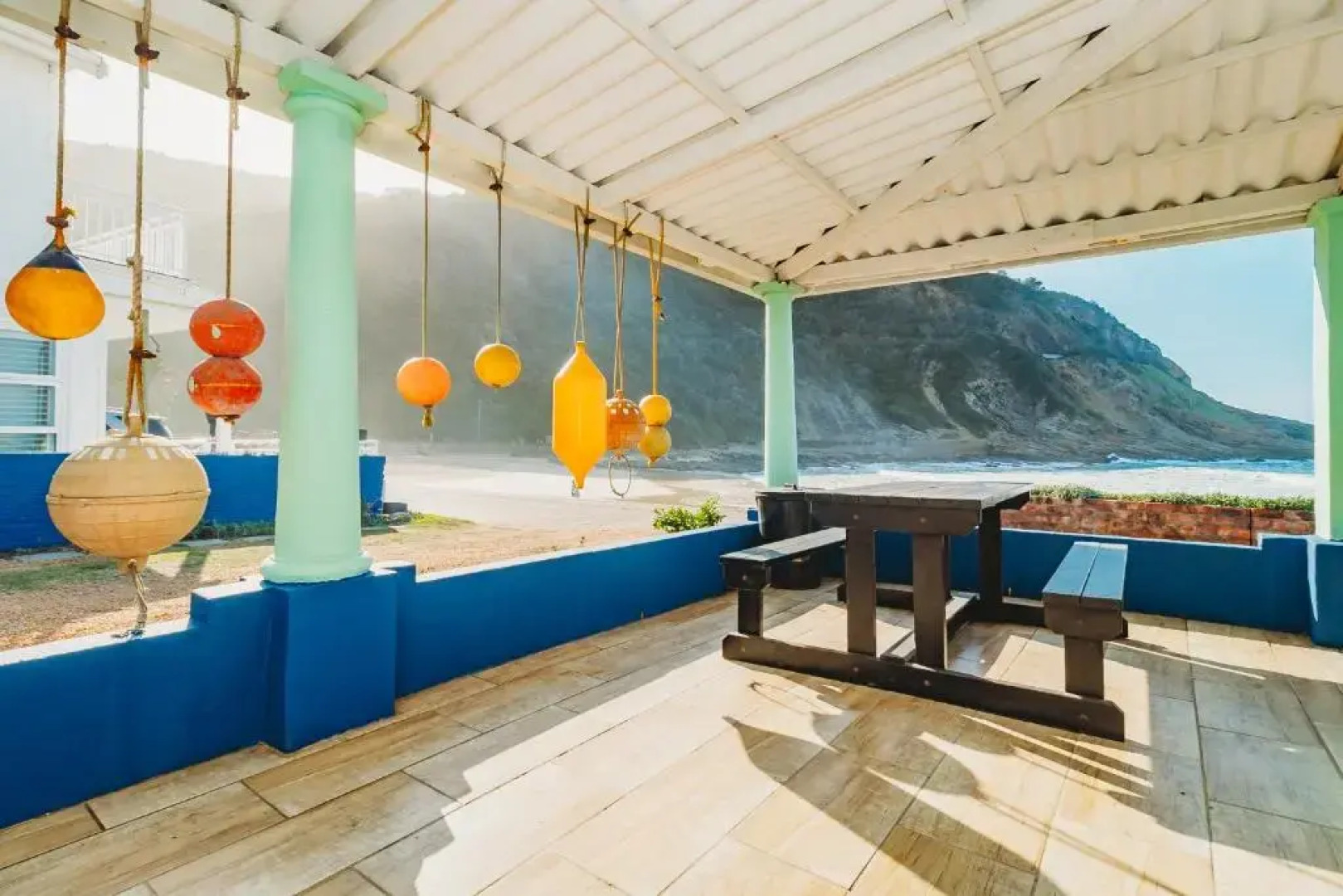 Silver Spray Beach Accommodation