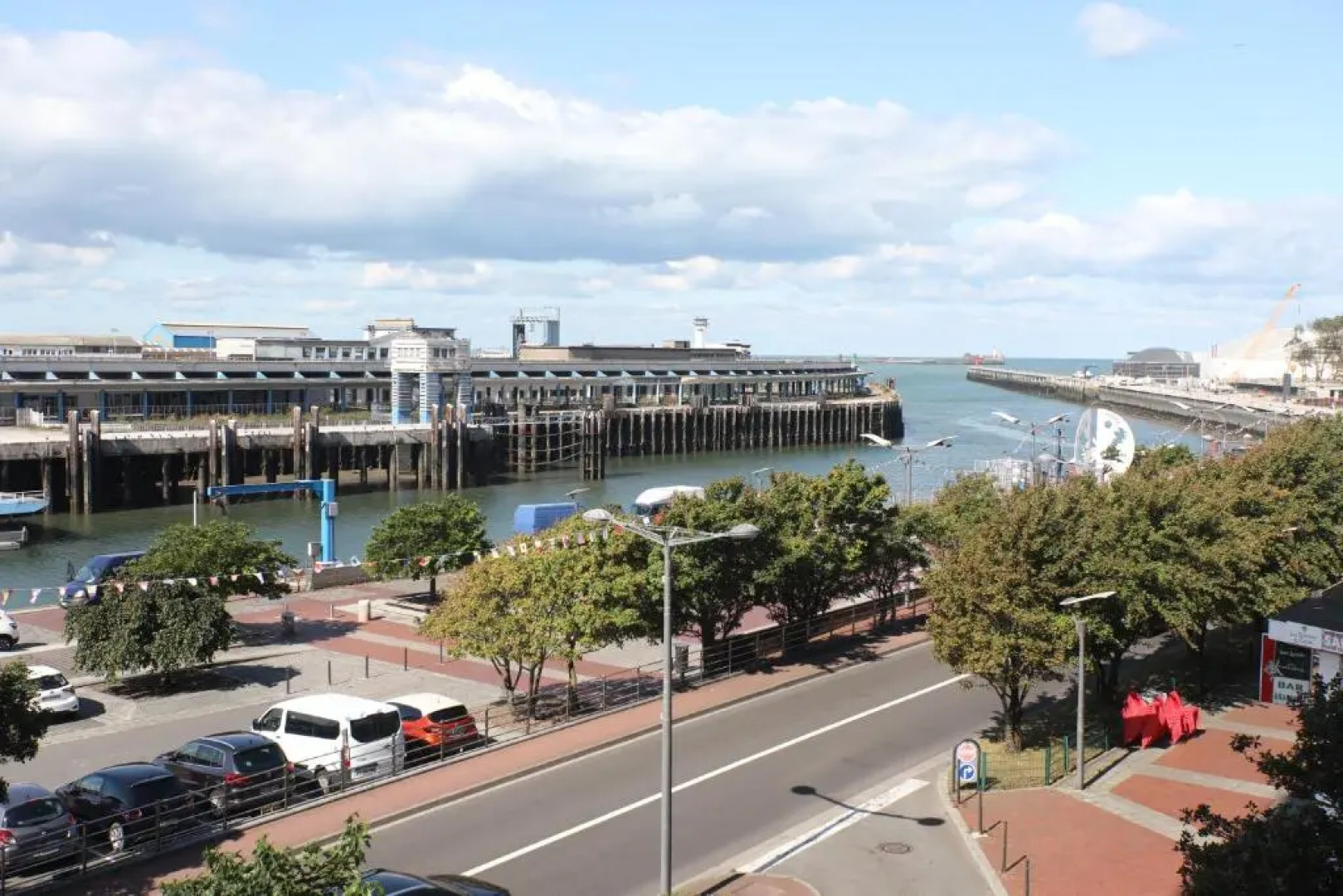 Studio 1 cosy vue port à deux pas de Nausicaa