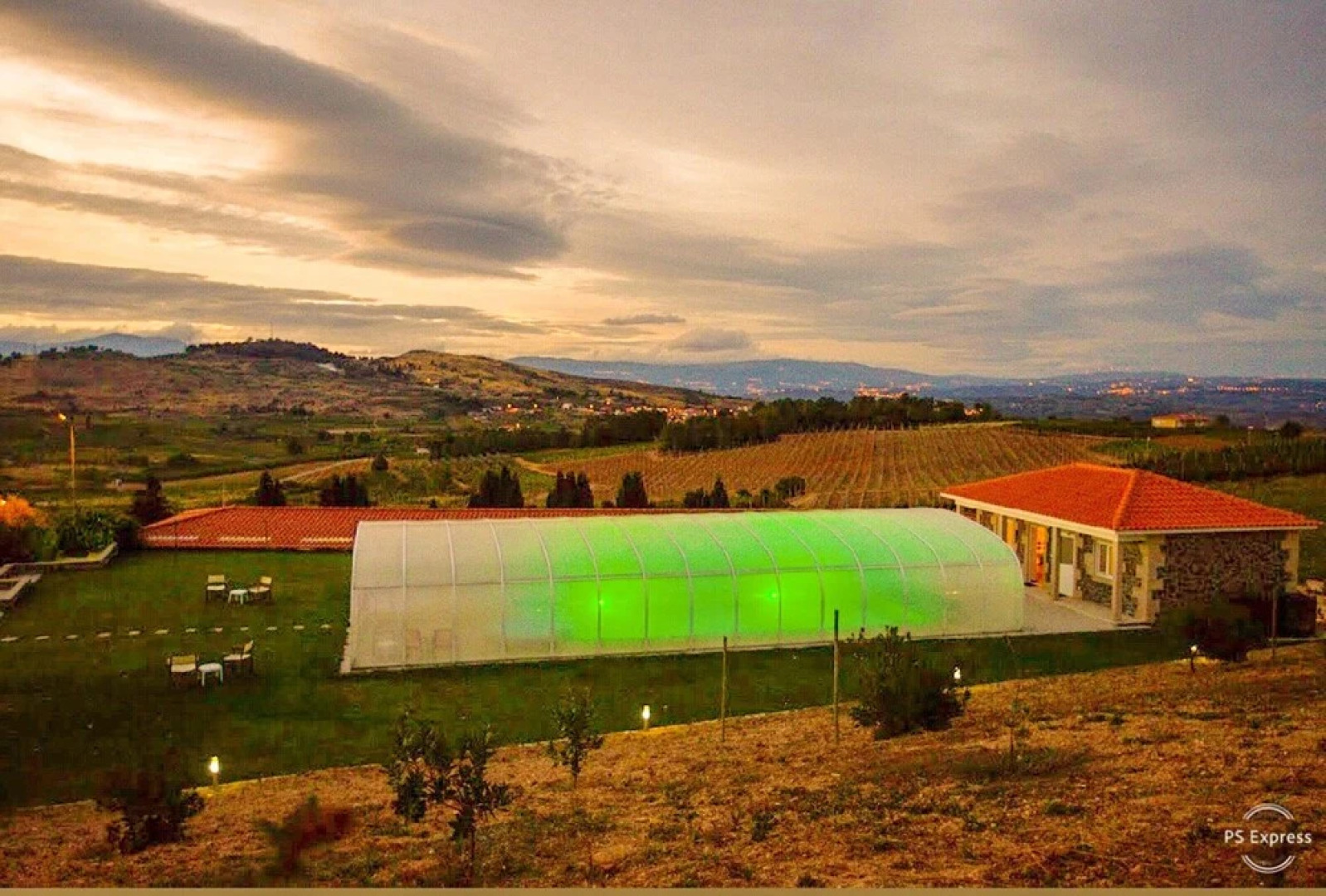 Apartment With one Bedroom in Armamar, With Wonderful Mountain View, Shared Pool, Furnished Terrace