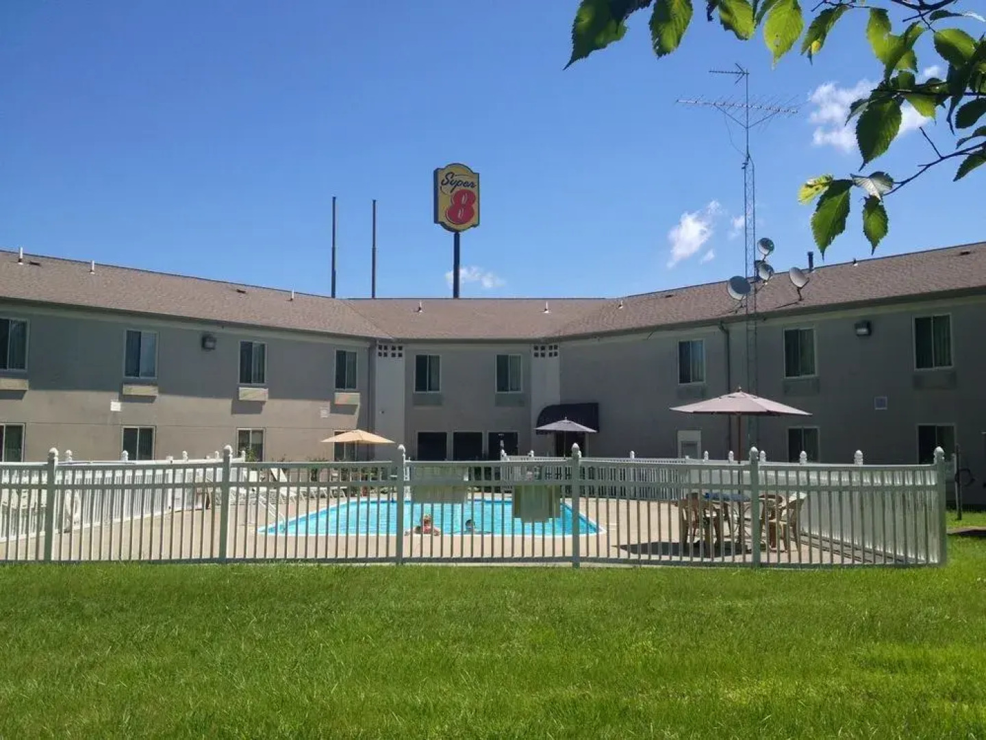 Super 8 Calvert City/Ky Lake Area