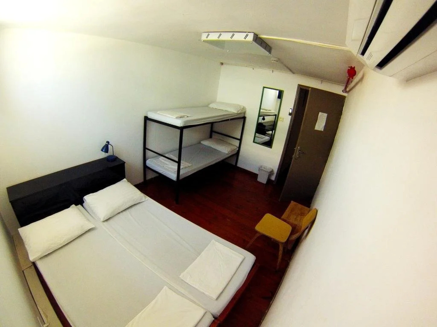 Overstay TLV Hostel