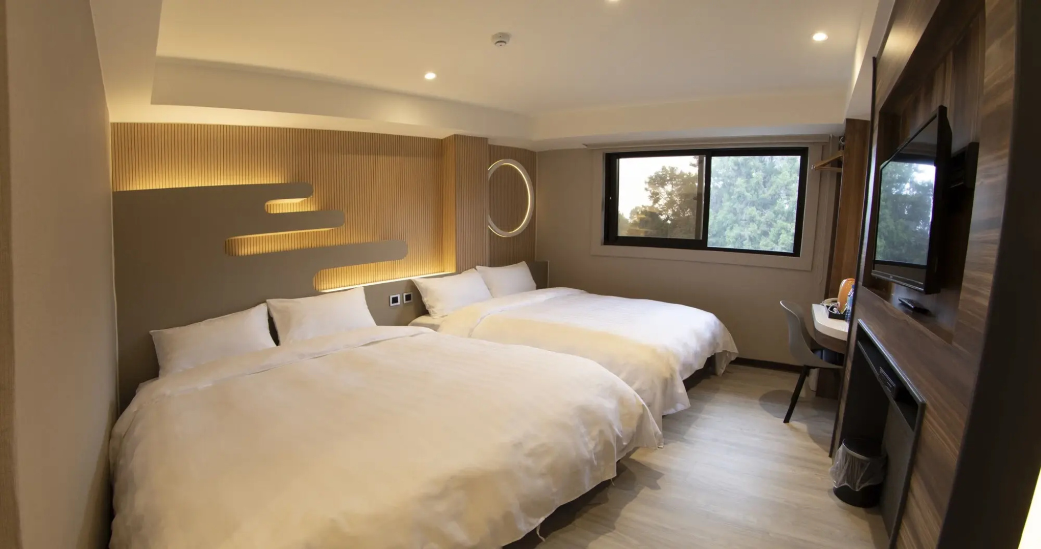 Alishan Shermuh Int' Tourist Hotel