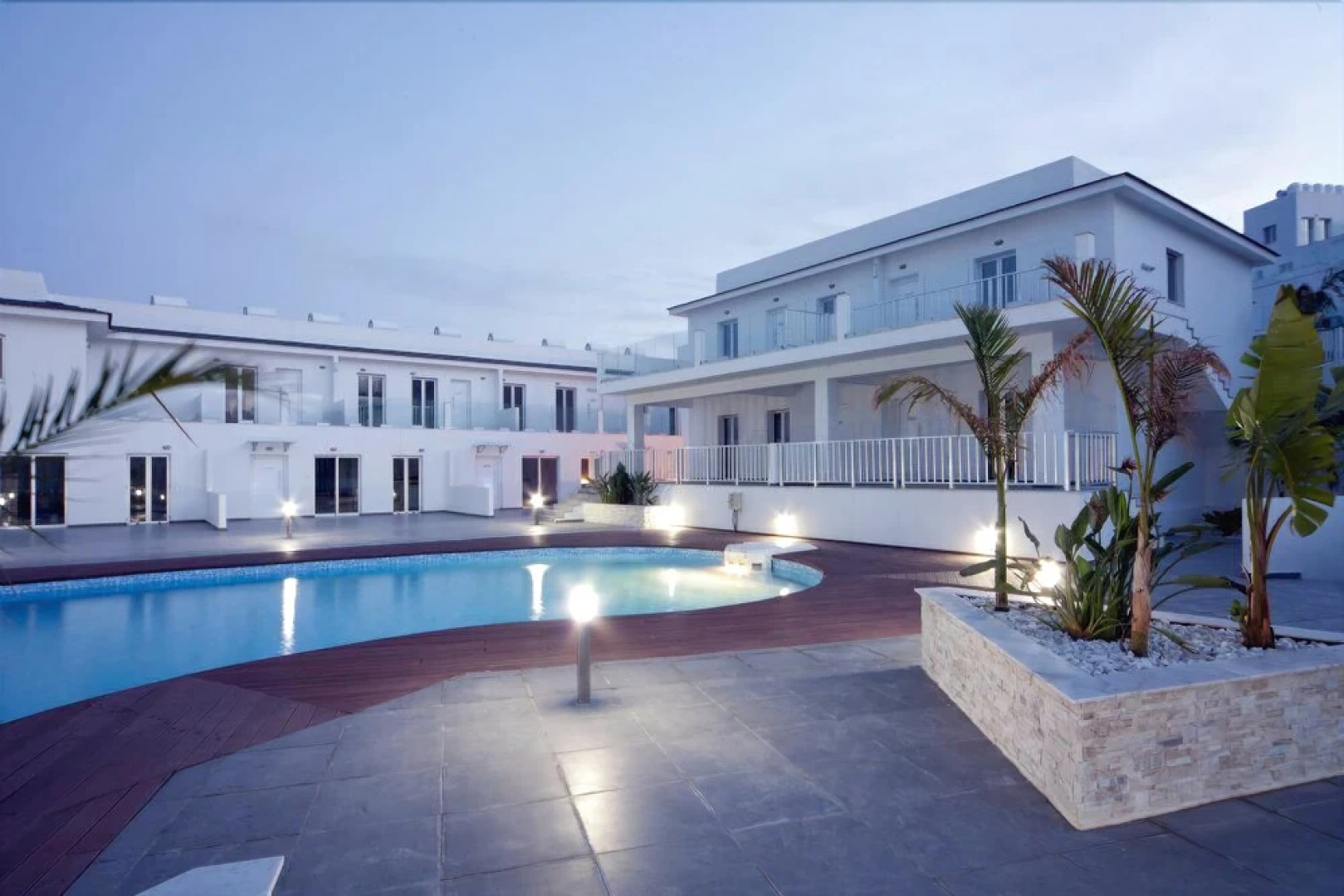 High View Garden Apartment