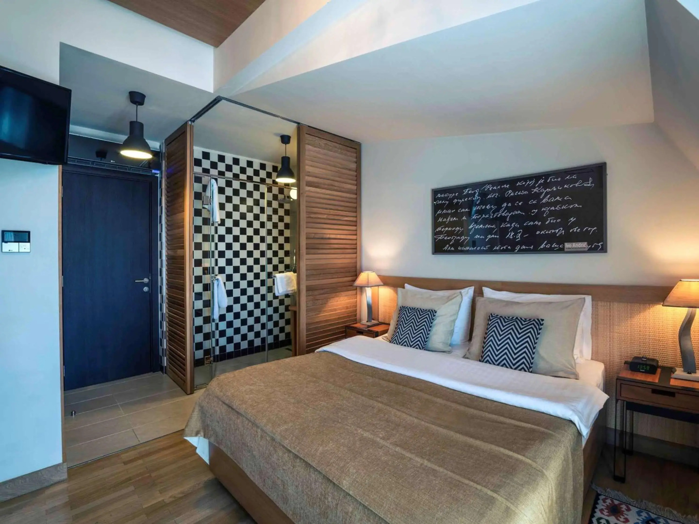 Отель Mercure Belgrade Excelsior