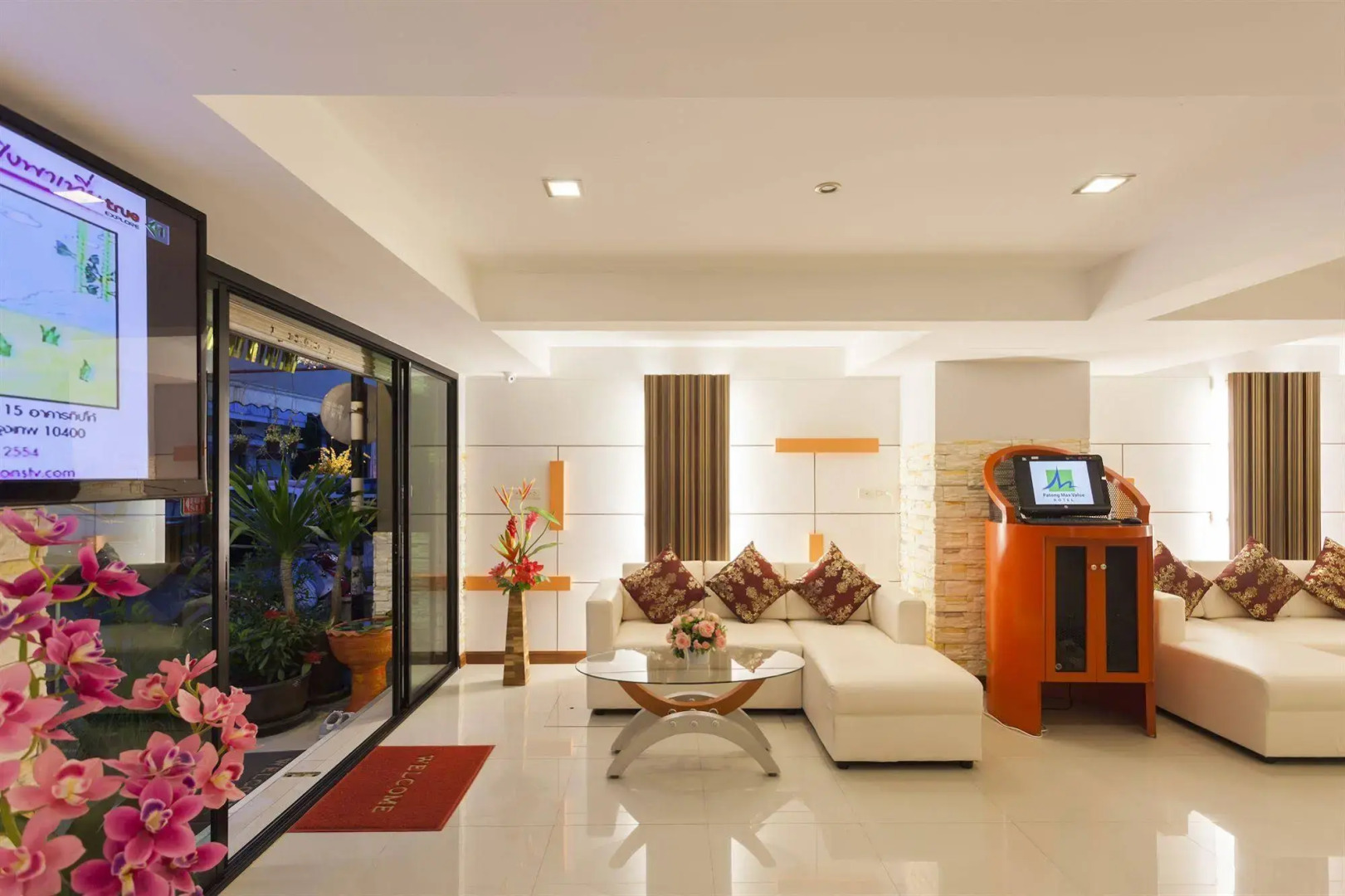 Patong Max Value Hotel