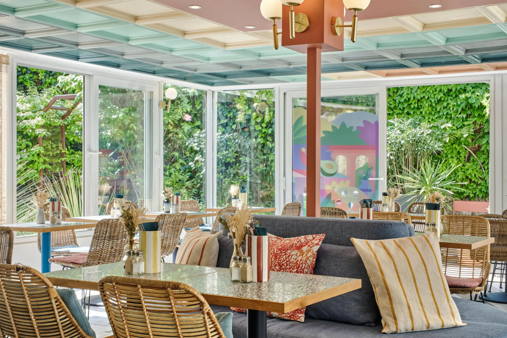 Chromatics Hotel & Restaurant The Hill Club by happyculture